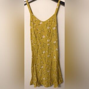 Old navy fit and flare Floral Yellow  mini dress size medium